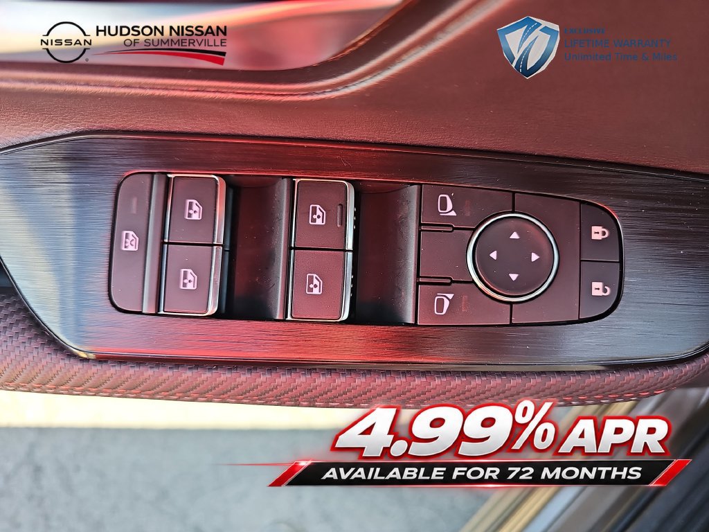 Used 2026 Nissan Kicks SR w/ SR Premium Package FWD image 28