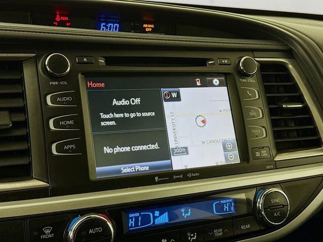 Used 2017 Toyota Highlander SE image 15