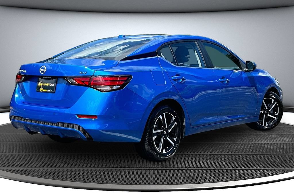 Used 2024 Nissan Sentra SV FWD image 6