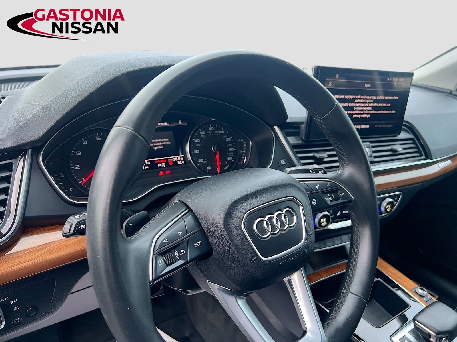 Used 2023 Audi Q5 2.0T Premium w/ Convenience Package image 11