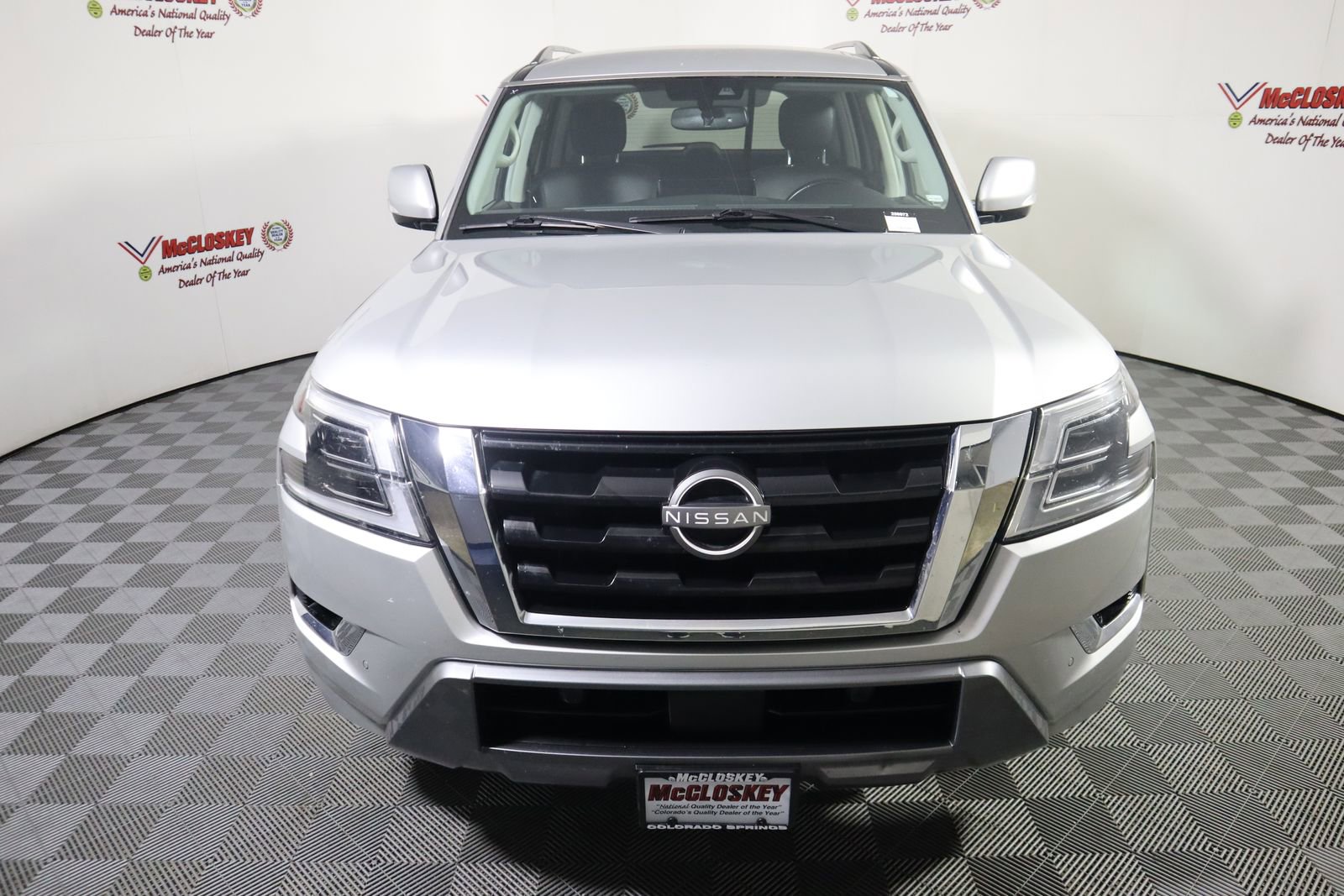 Used 2023 Nissan Armada SV image 17