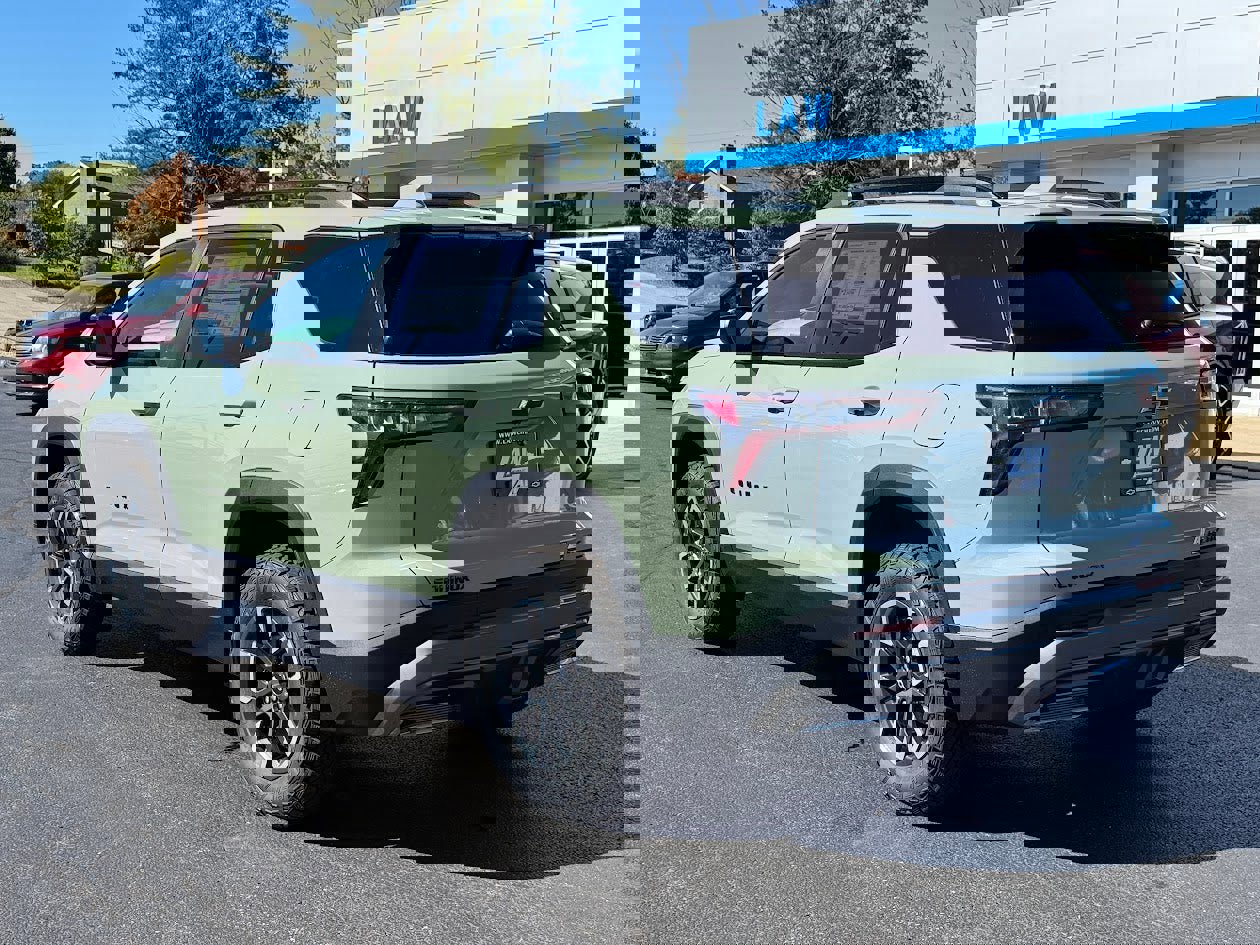 New 2026 Chevrolet Equinox ACTIV w/ Safety and Technology Package image 7