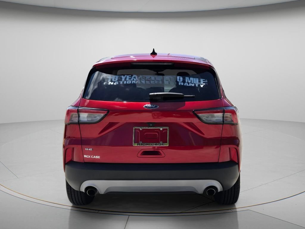 Used 2022 Ford Escape SE w/ Convenience Package FWD image 5