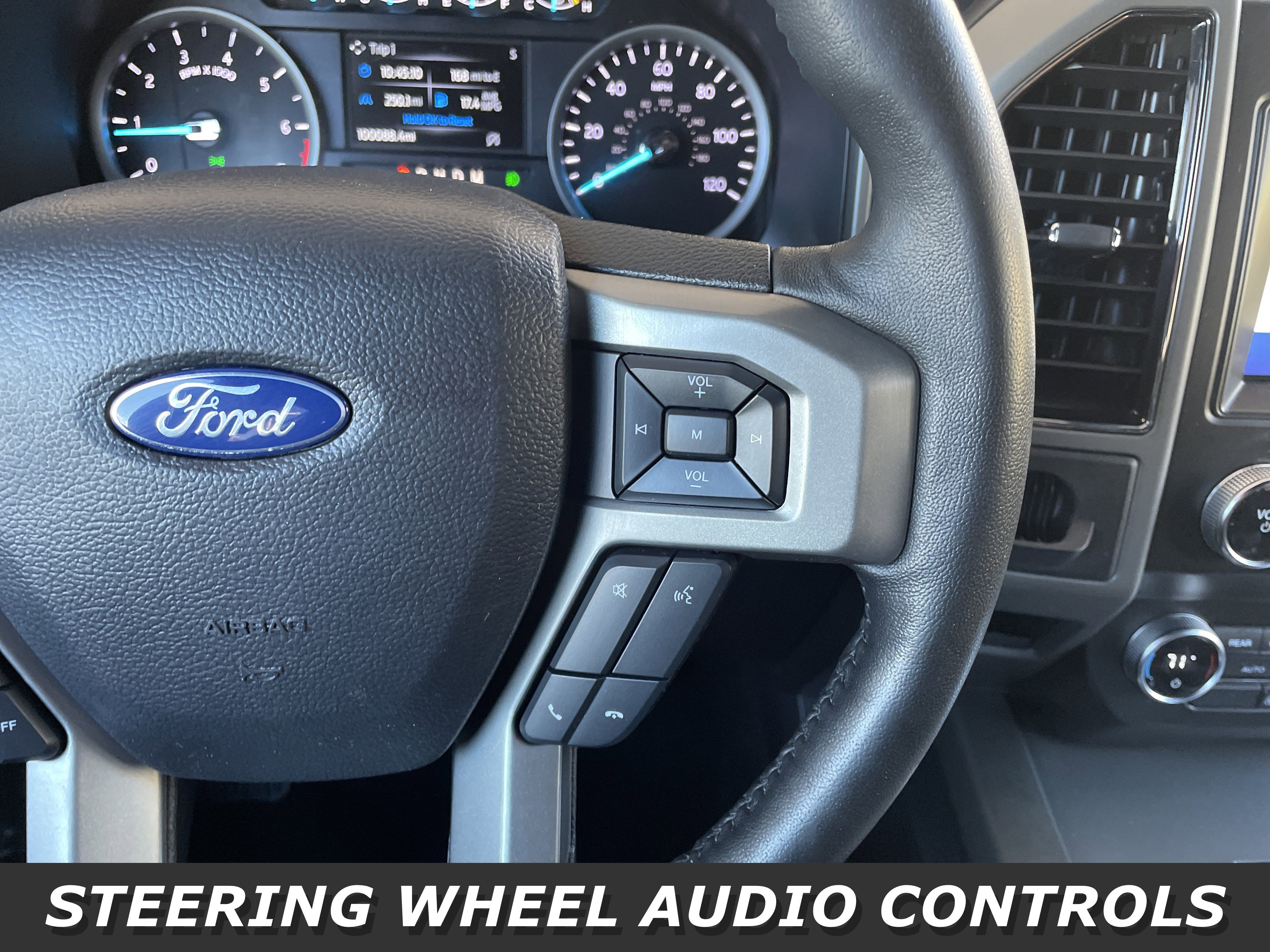 Used 2021 Ford Expedition XLT image 13