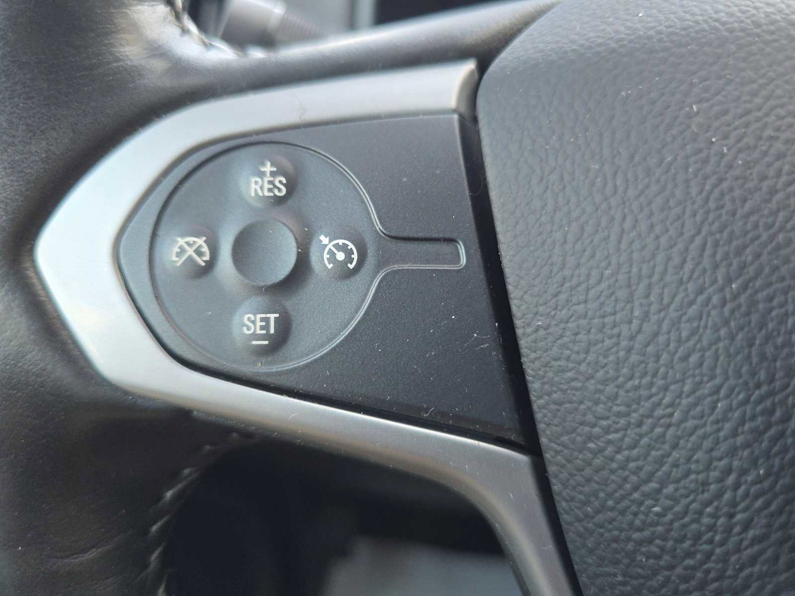 Used 2018 Chevrolet Colorado ZR2 image 31