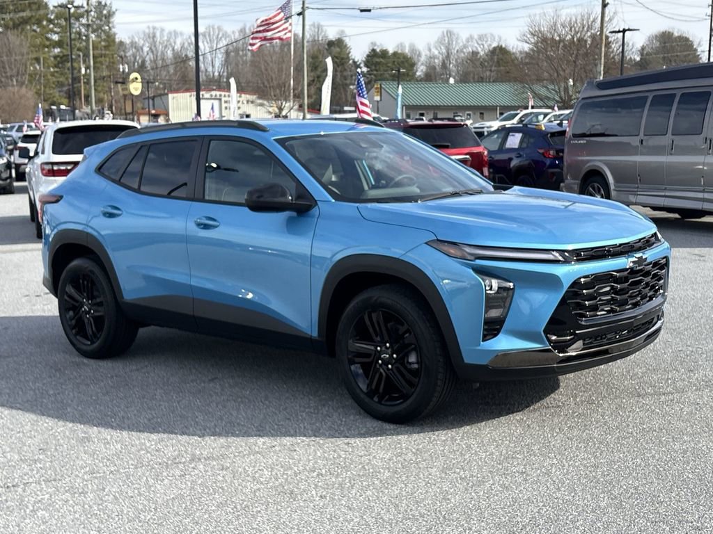 New 2026 Chevrolet Trax ACTIV w/ Driver Confidence Package image 2