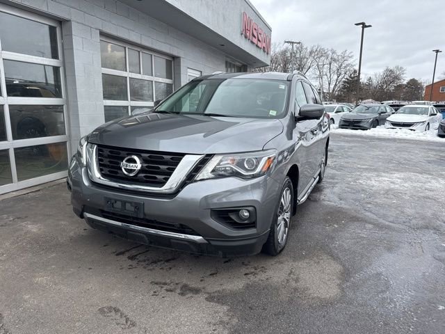 Used 2020 Nissan Pathfinder SL image 5