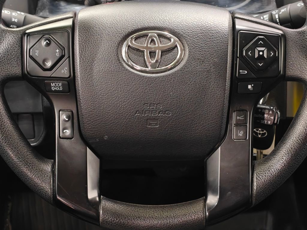 Used 2021 Toyota Tacoma SR image 5