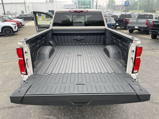 New 2026 Chevrolet Silverado 2500 ZR2 w/ LPO, Dark Essentials Package AWD/4WD image 23