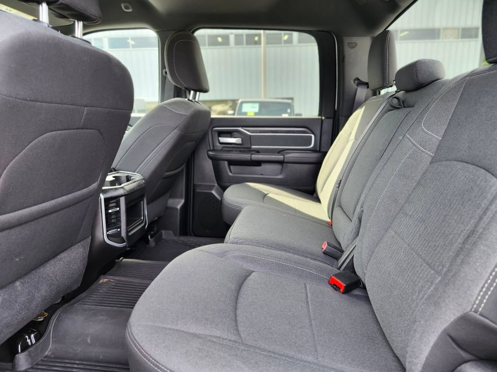 Used 2023 RAM 3500 Big Horn w/ Level 1 Equipment Group AWD/4WD image 16