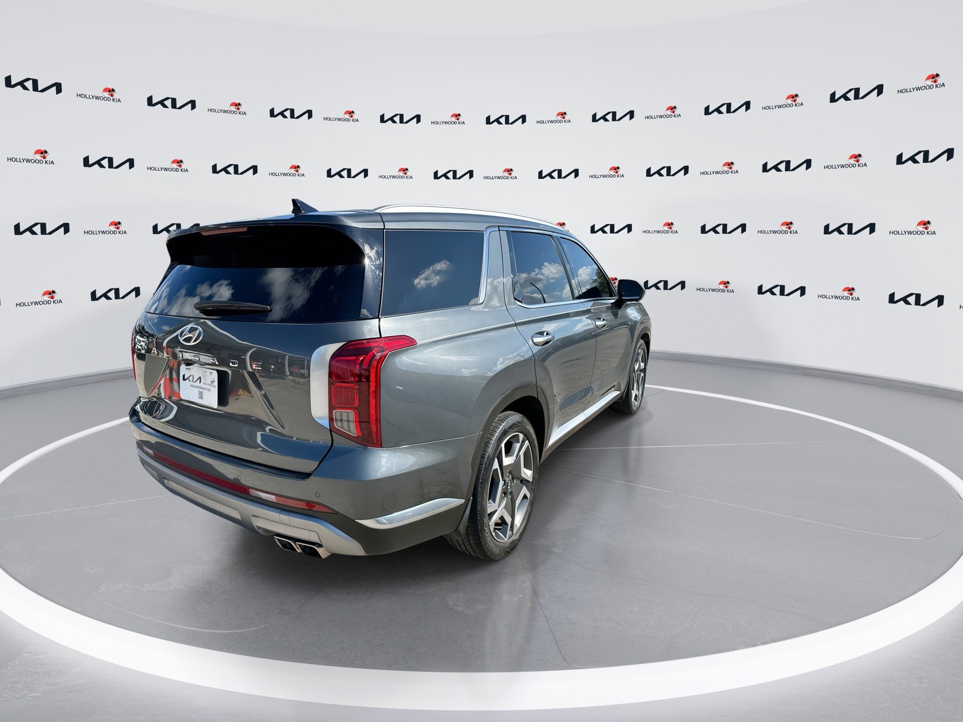 Used 2024 Hyundai Palisade Limited image 8