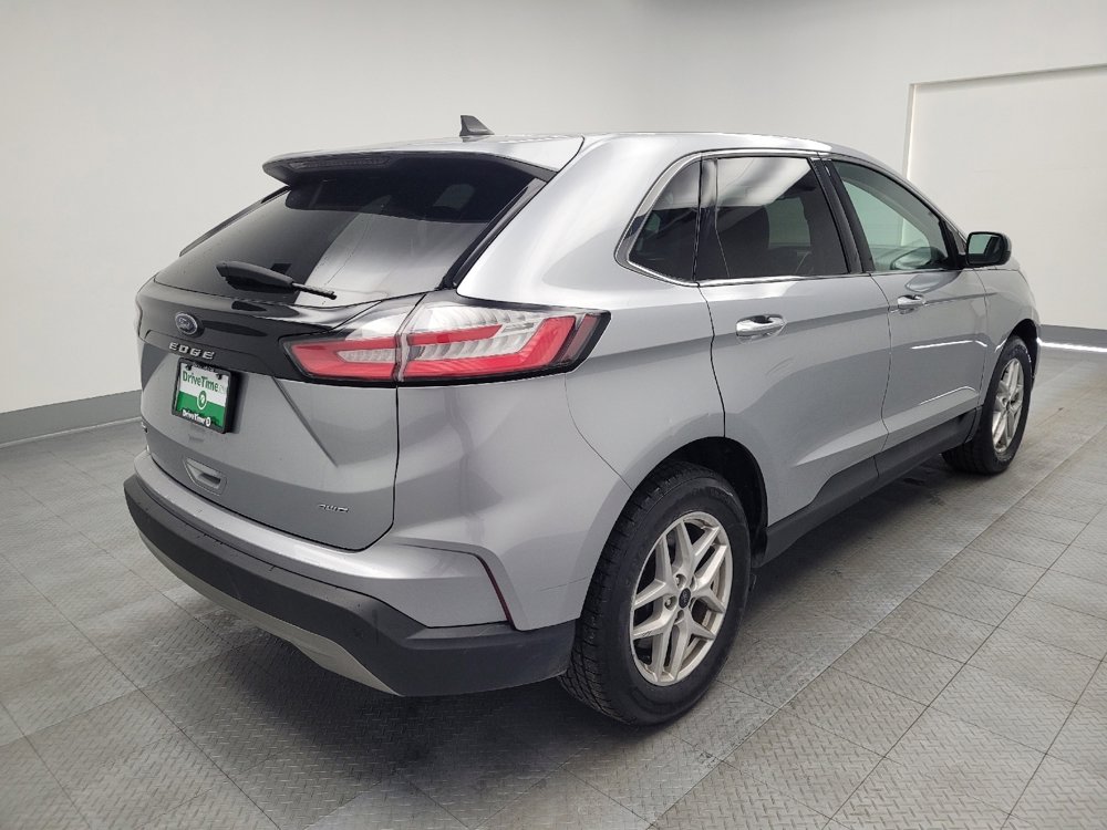 Used 2023 Ford Edge SEL image 9