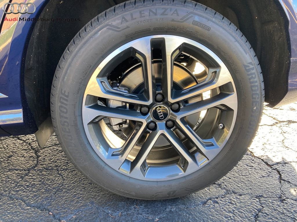 New 2025 Audi Q5 Premium Plus image 28