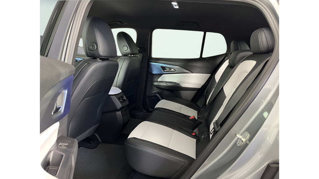 New 2026 Chevrolet Equinox EV LT w/ Active Safety Package 3 FWD image 10