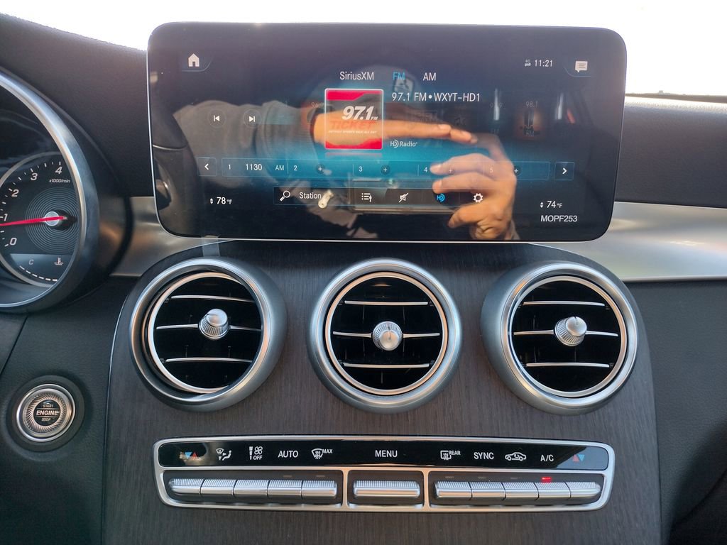 Used 2022 Mercedes-Benz GLC 300 GLC 300 image 3