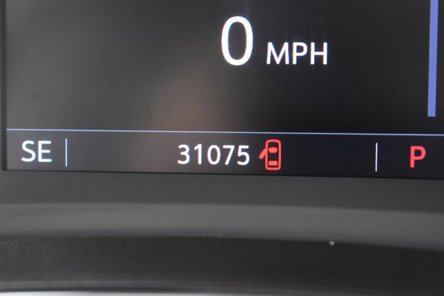 Used 2023 Chevrolet TrailBlazer RS w/ Sun and Liftgate Package image 25