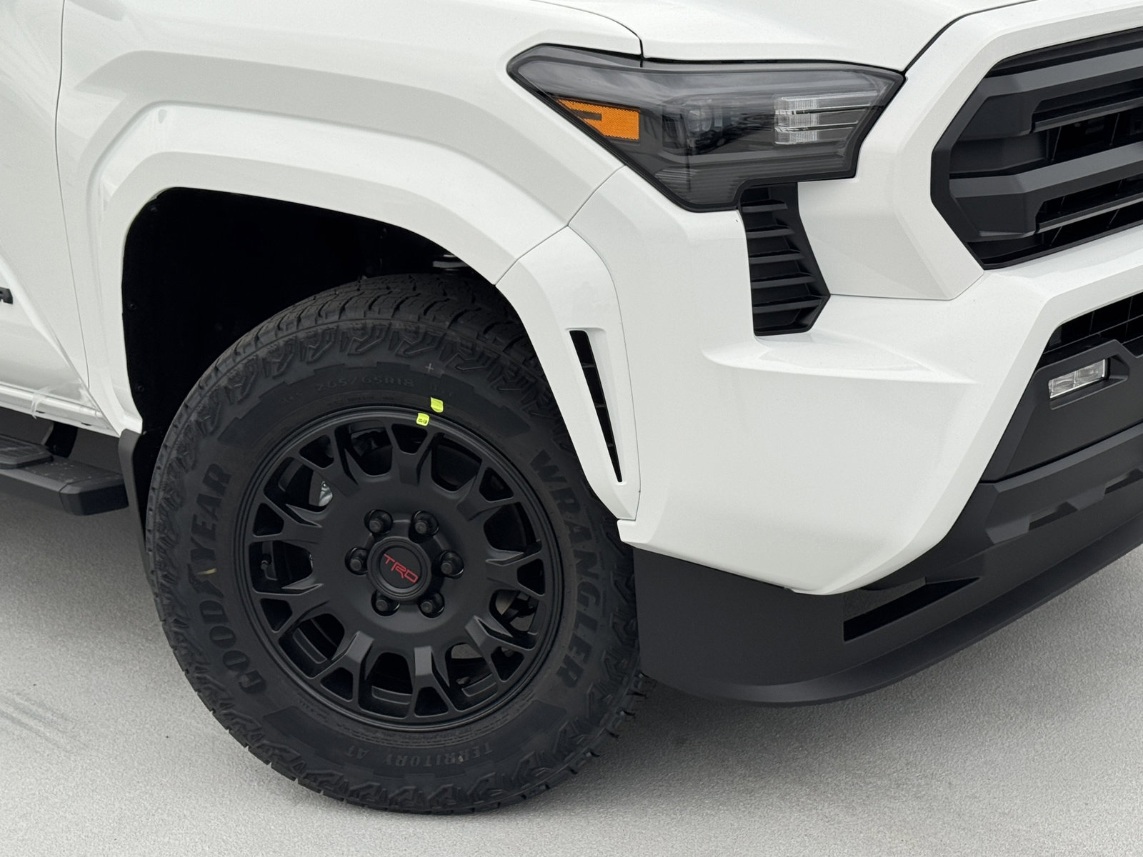 New 2026 Toyota Tacoma SR5 image 10