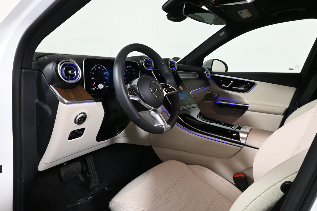 Certified 2026 Mercedes-Benz GLC 300 4MATIC image 15