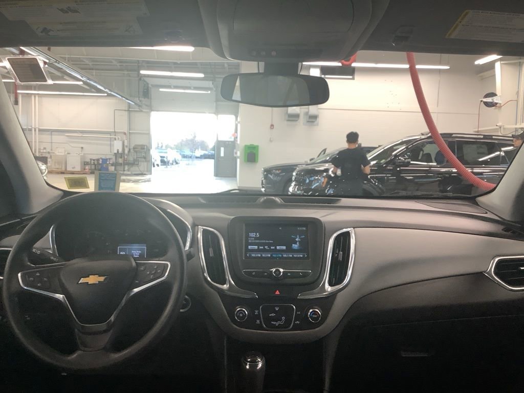 Used 2018 Chevrolet Equinox LS w/ LPO, Protection Package AWD/4WD image 5