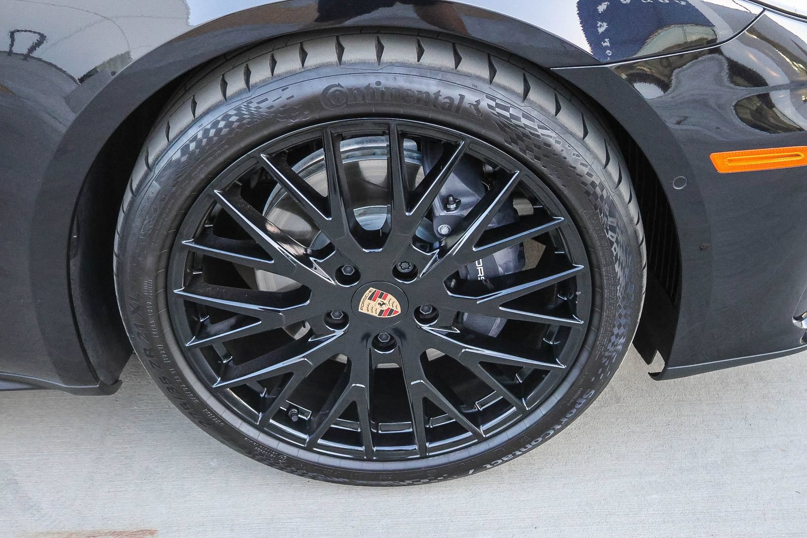 Used 2026 Porsche Panamera RWD image 13