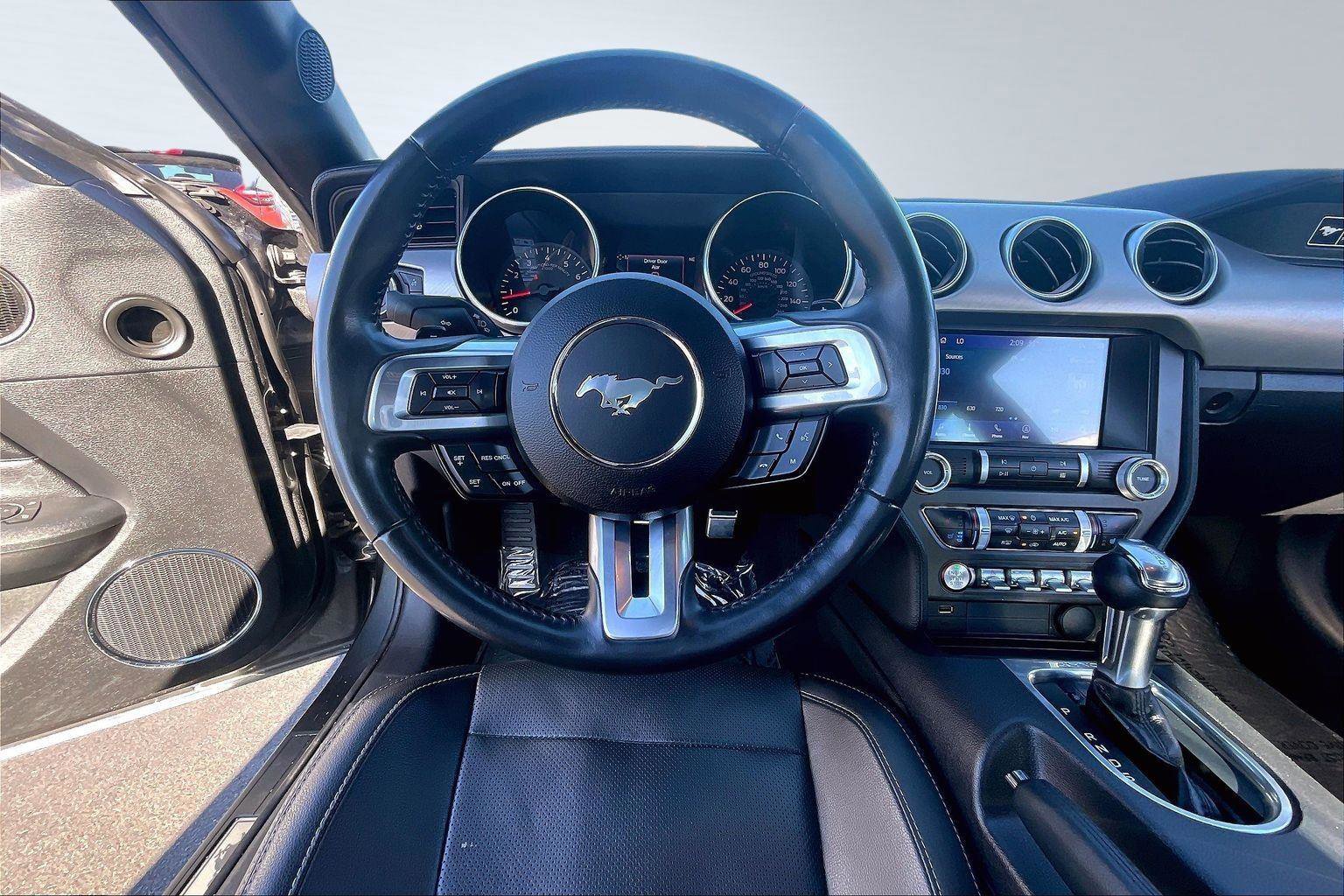 Used 2020 Ford Mustang GT Premium image 5