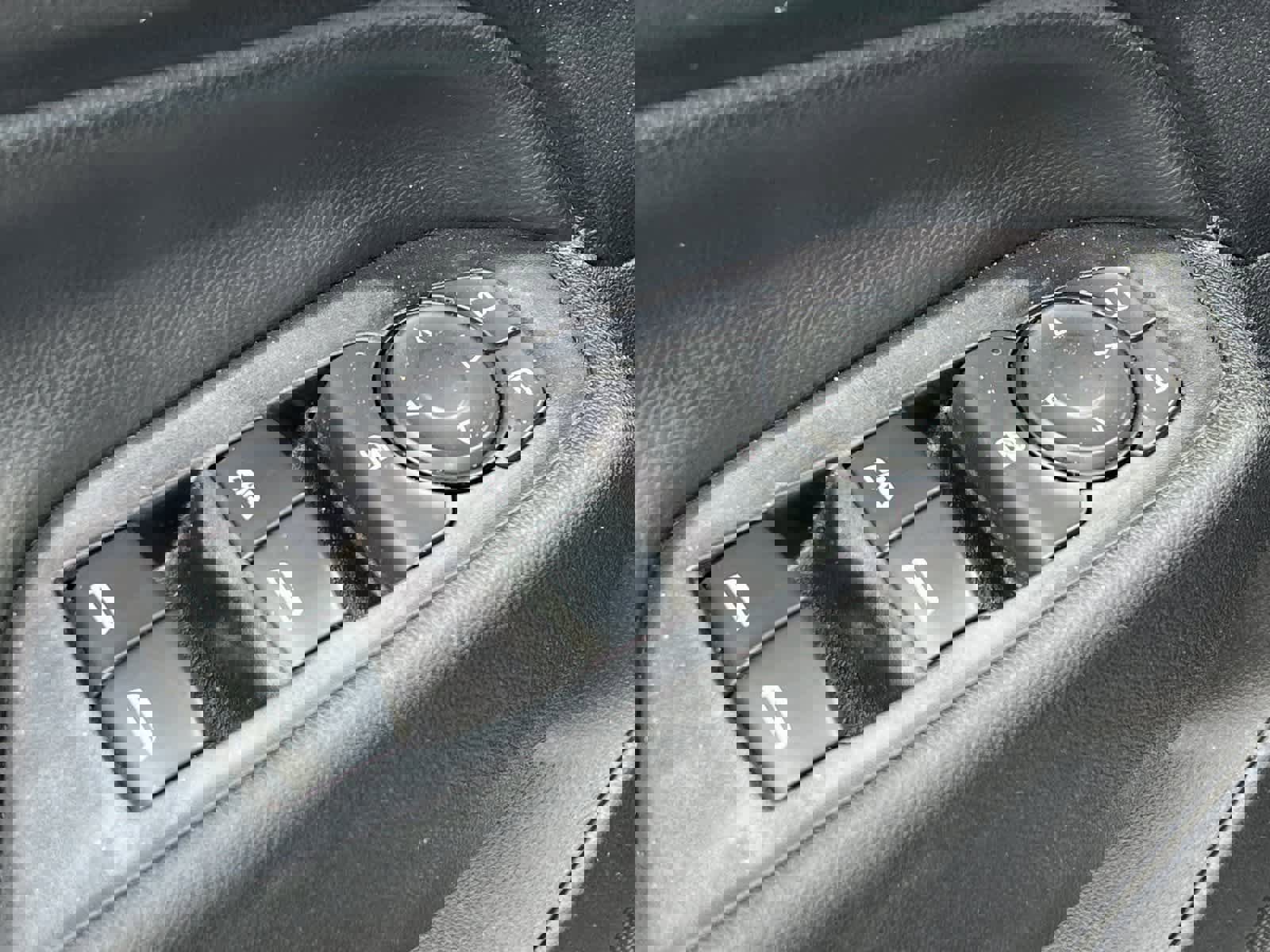 Used 2020 Chevrolet Equinox LT image 14