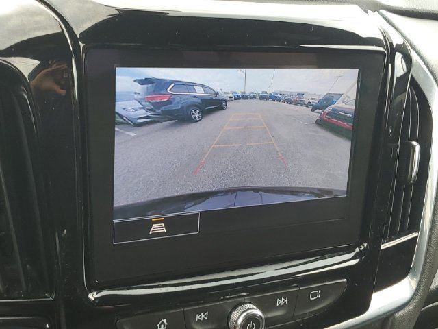 Used 2023 Chevrolet Traverse LT FWD image 27