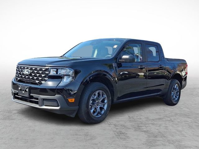 Used 2025 Ford Maverick XLT image 3