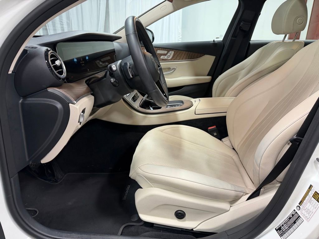 Used 2023 Mercedes-Benz E 350 4MATIC Sedan image 20
