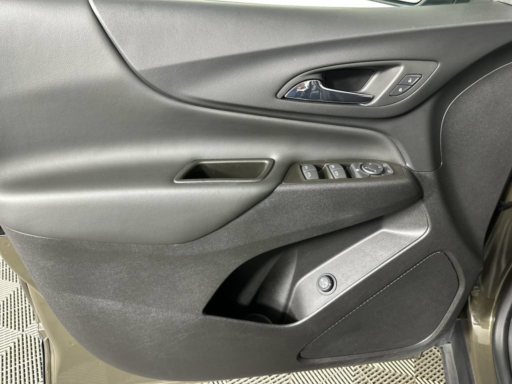 Certified 2023 Chevrolet Equinox LT FWD image 24