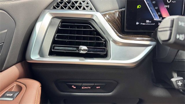 Used 2026 BMW X5 sDrive40i image 32