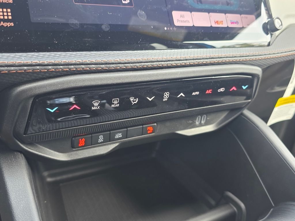 New 2026 Jeep Cherokee Limited AWD/4WD image 17