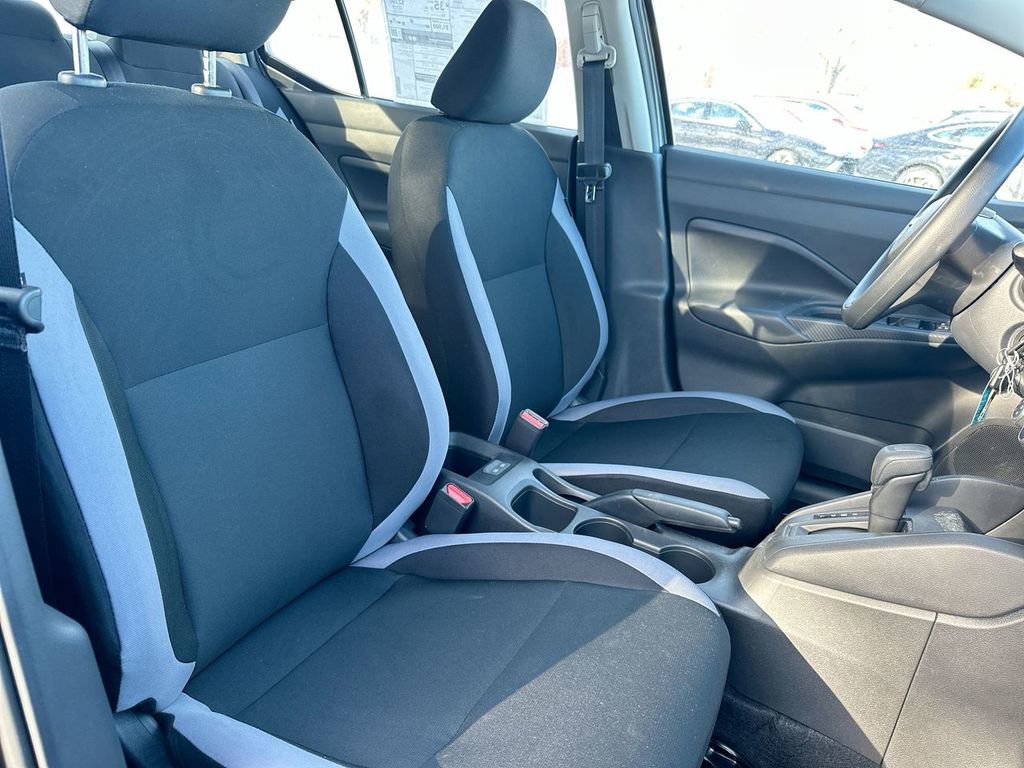 Used 2025 Nissan Versa S w/ S Plus Package image 24