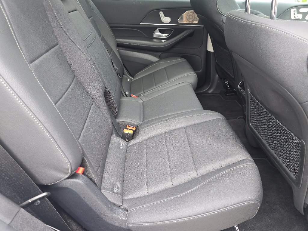 Certified 2026 Mercedes-Benz GLS 450 4MATIC image 21
