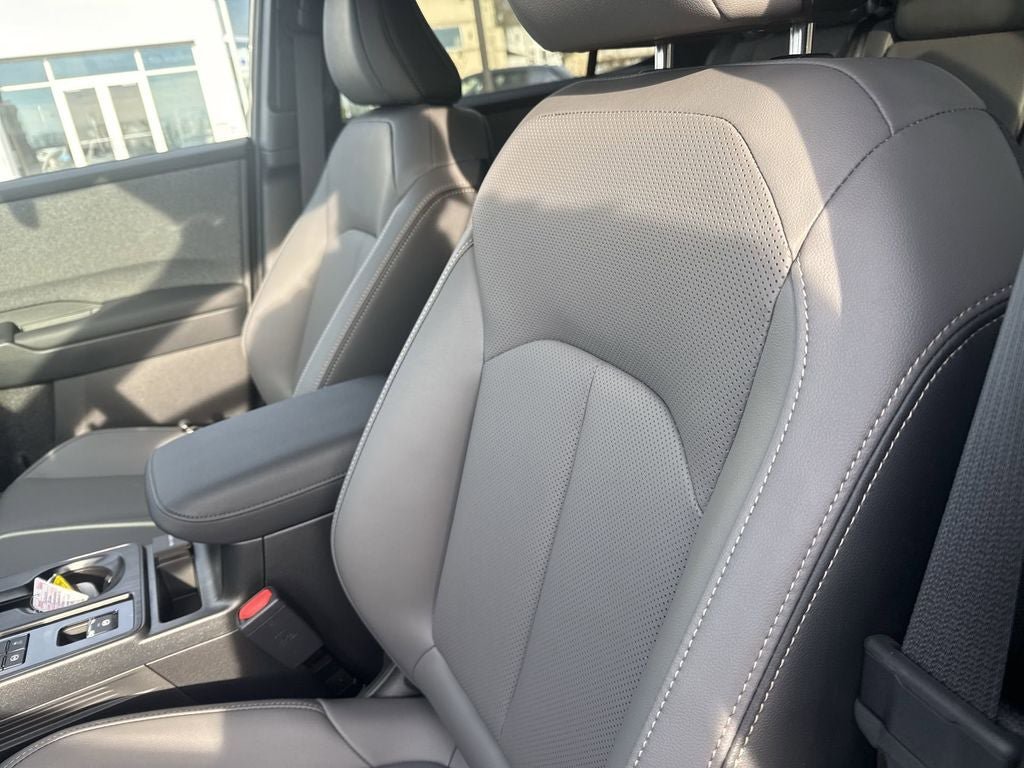New 2026 Subaru Outback Limited AWD/4WD image 9