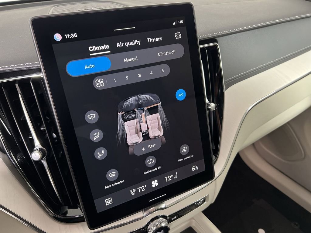 New 2026 Volvo XC60 B5 Ultra w/ Protection Package Premier image 15