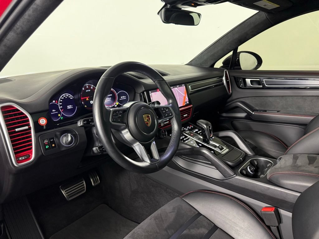 Certified 2021 Porsche Cayenne GTS AWD/4WD image 4