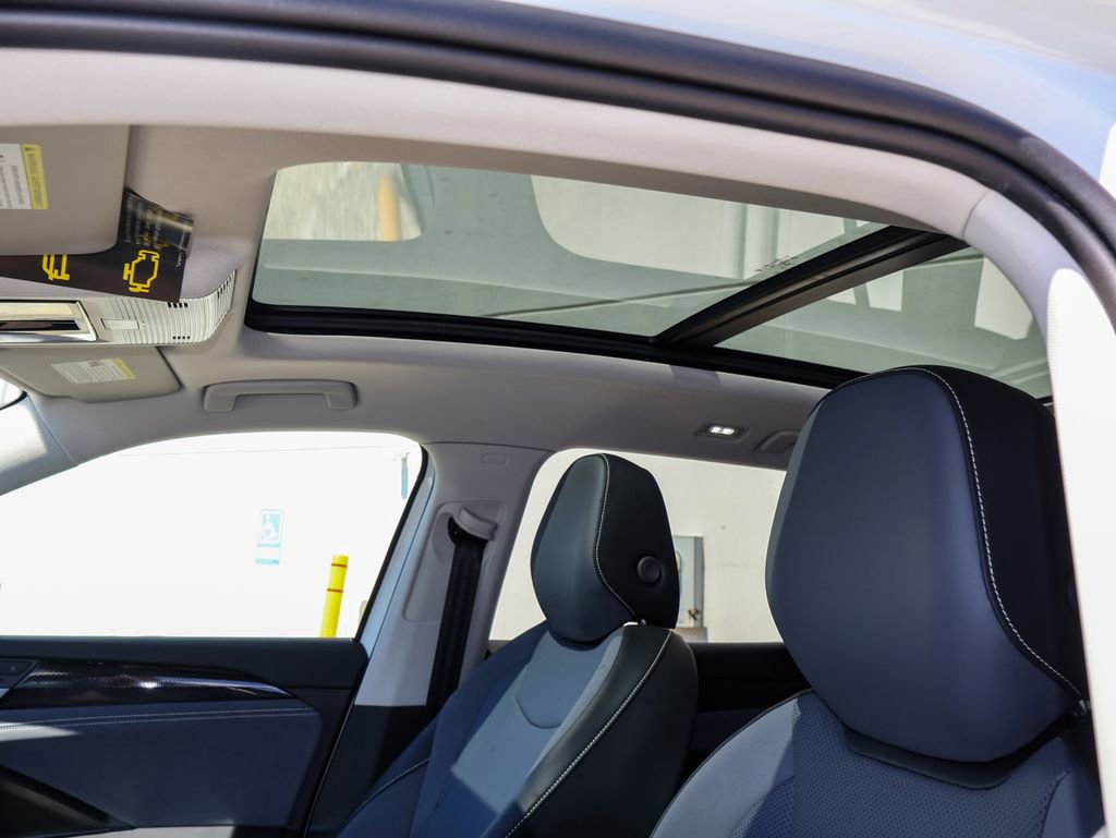 New 2026 Volkswagen Tiguan SE AWD/4WD image 13