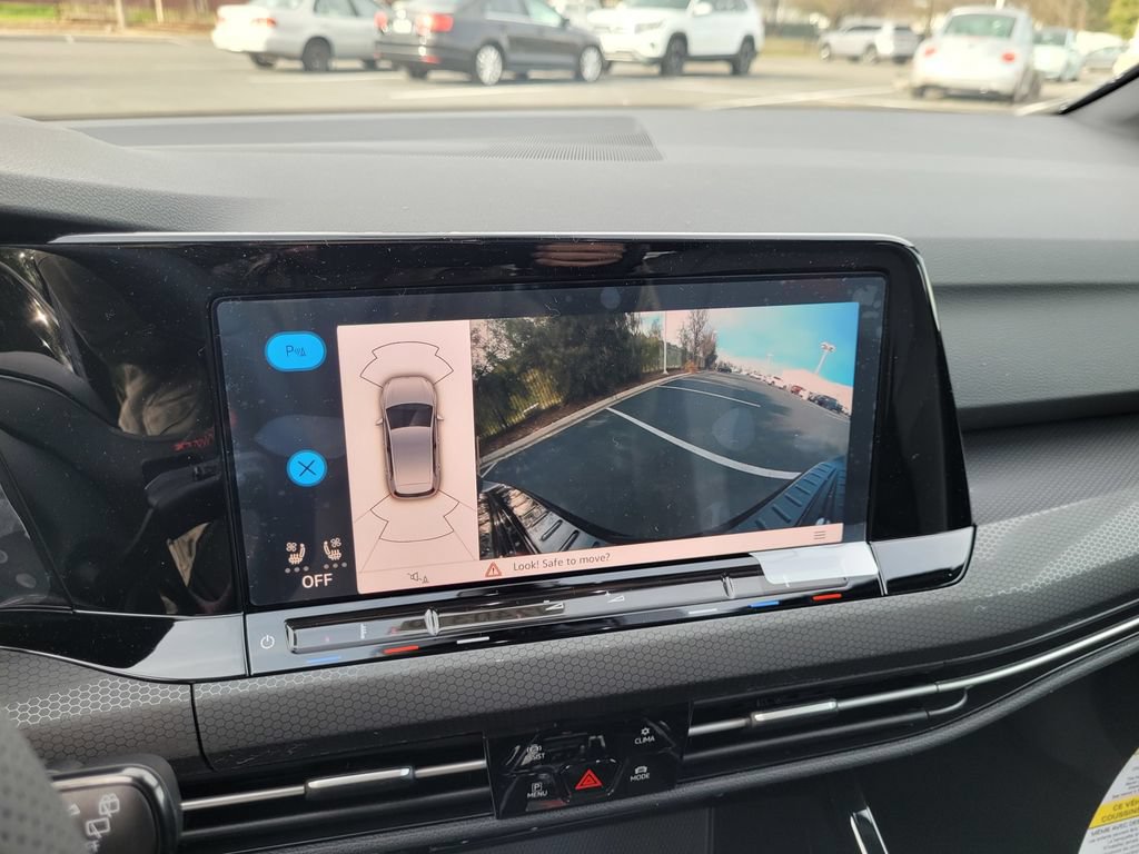 New 2024 Volkswagen GTI SE FWD image 17