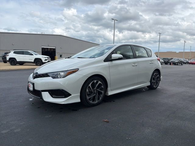 Used 2016 Scion iM image 3