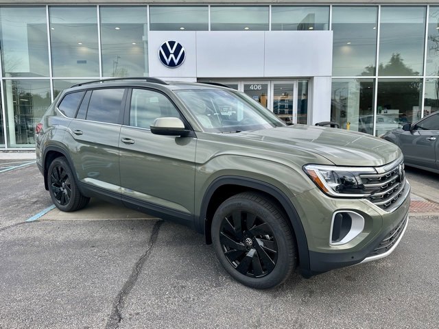 New 2026 Volkswagen Atlas SE image 1