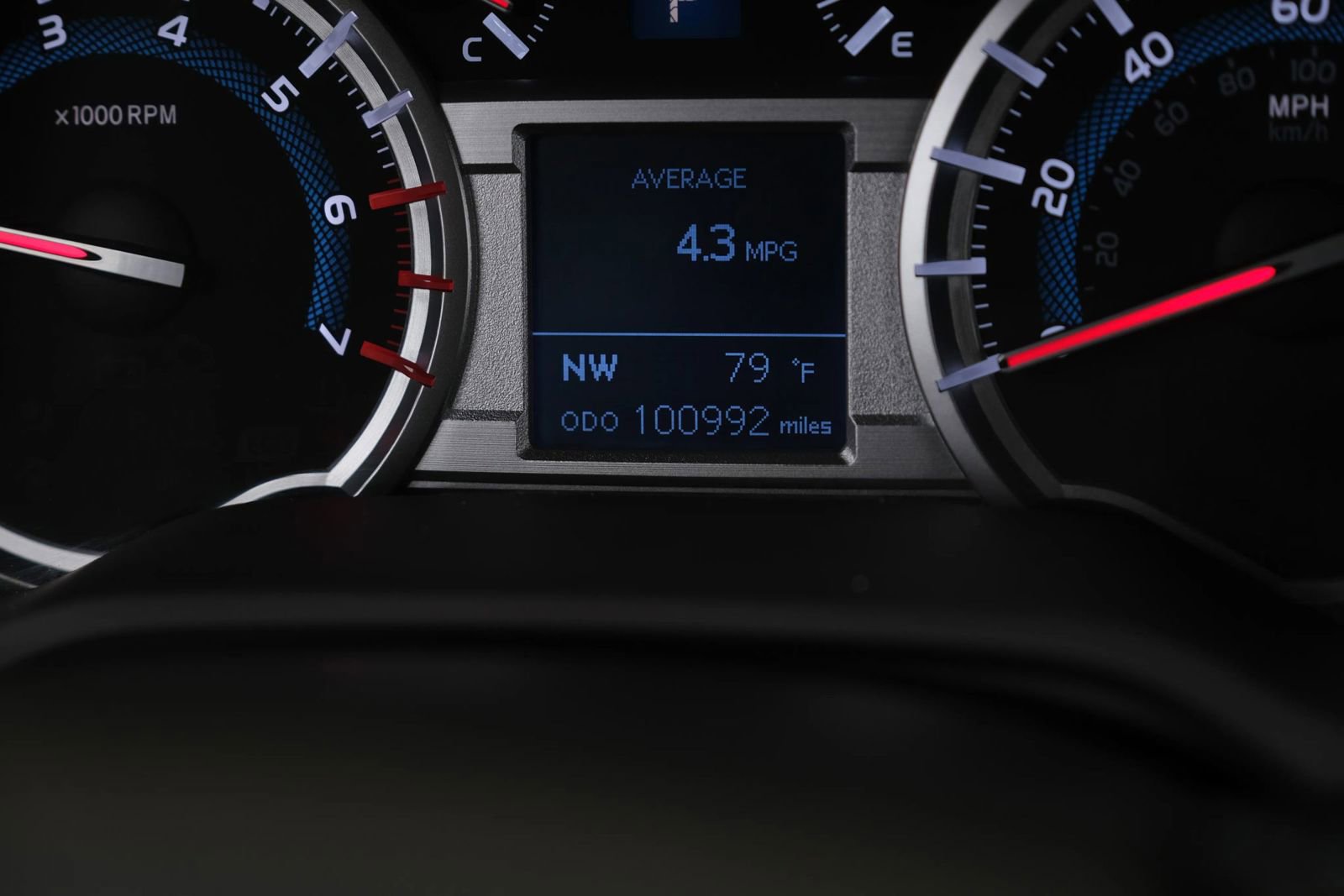 Used 2015 Toyota 4Runner Limited AWD/4WD image 19