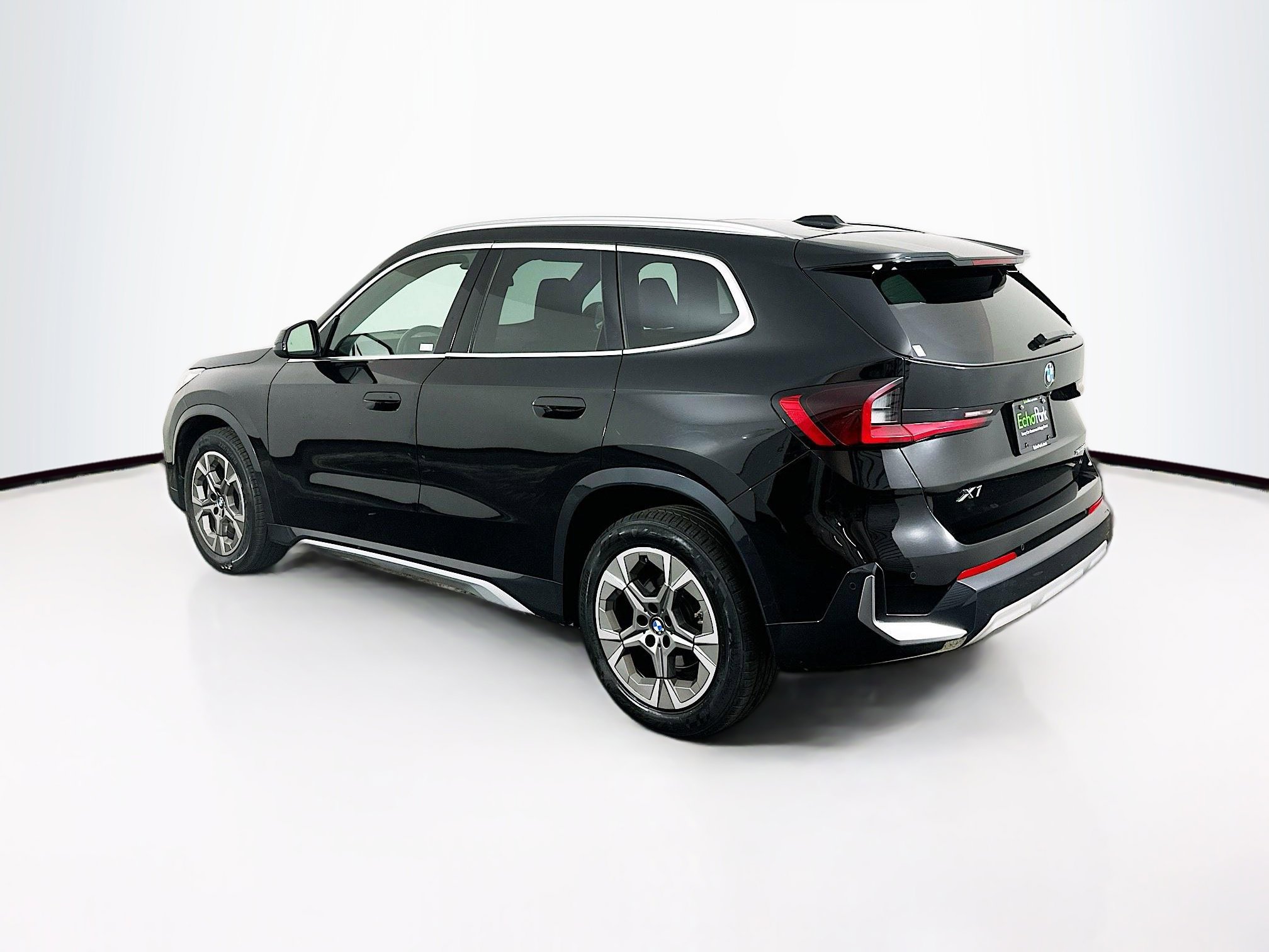 Used 2025 BMW X1 xDrive28i image 5
