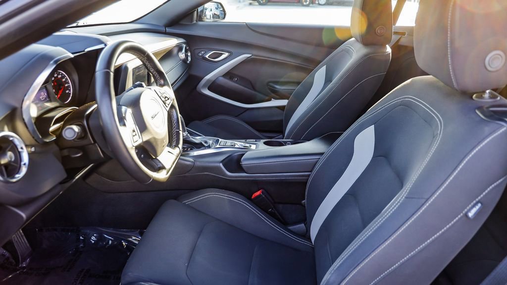 Used 2022 Chevrolet Camaro LT image 22