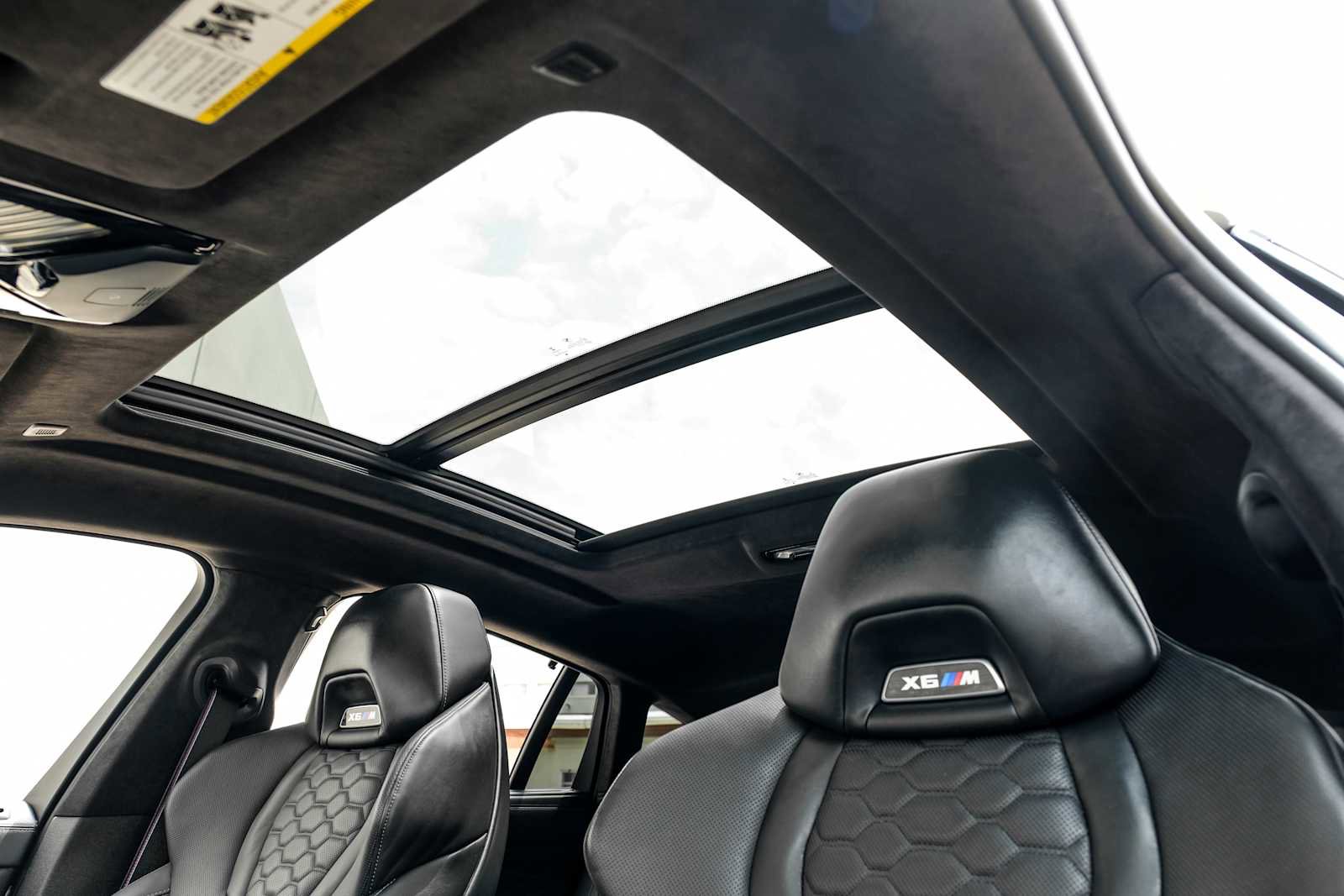 Used 2022 BMW X6 M w/ Competition Package AWD/4WD image 5