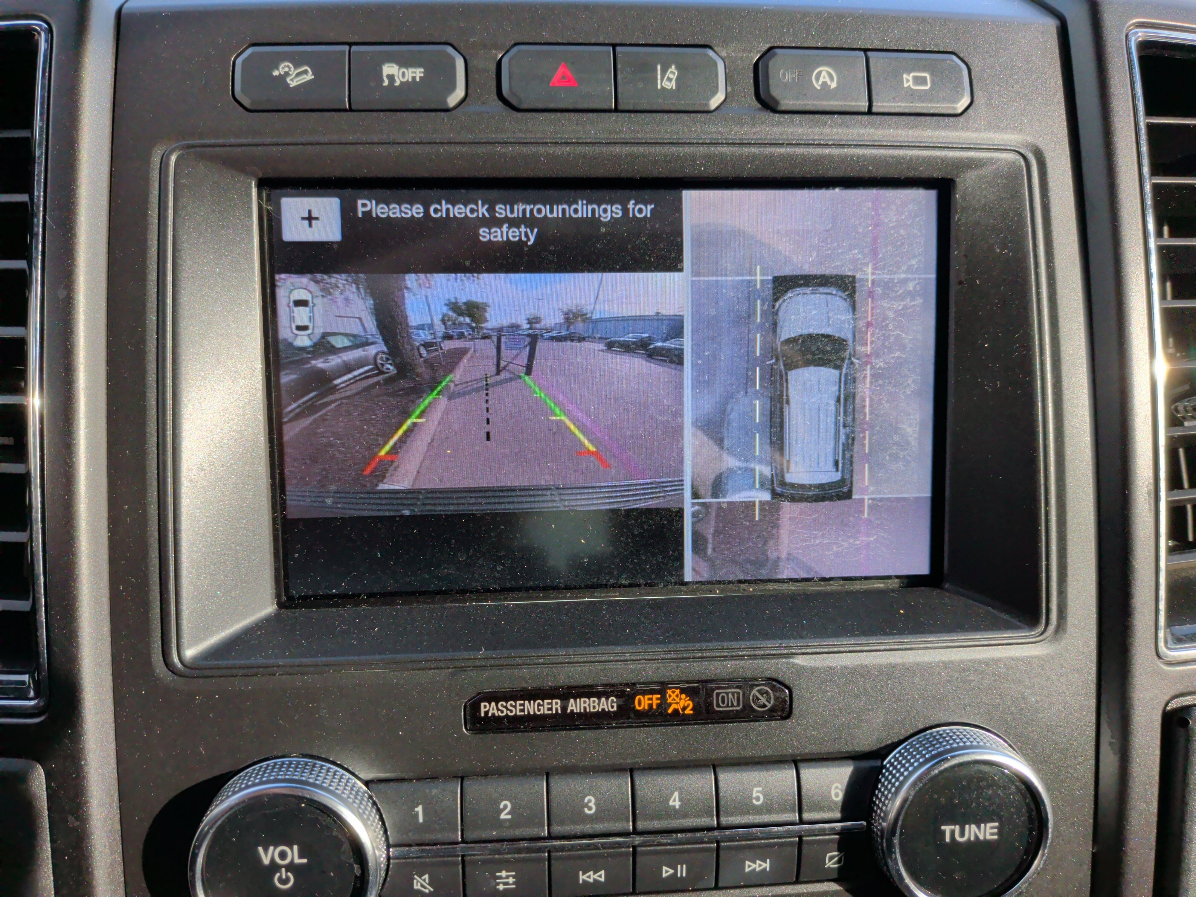 Used 2019 Ford Expedition Limited w/ Equipment Group 302A image 25