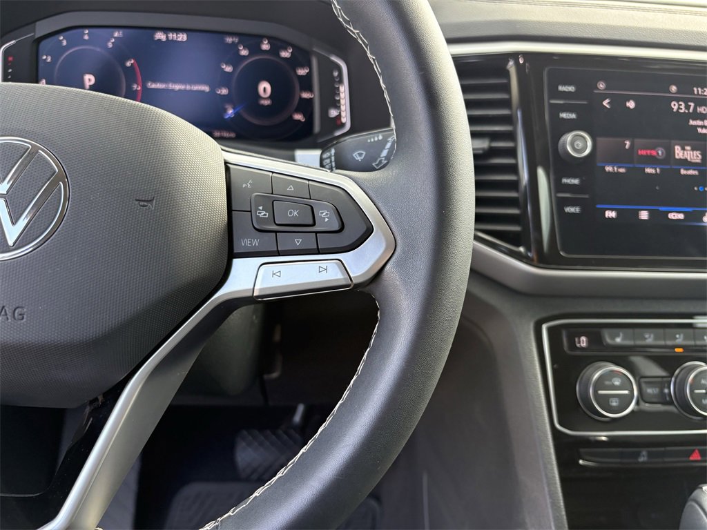 Used 2023 Volkswagen Atlas SE w/ Black Wheel Package image 17
