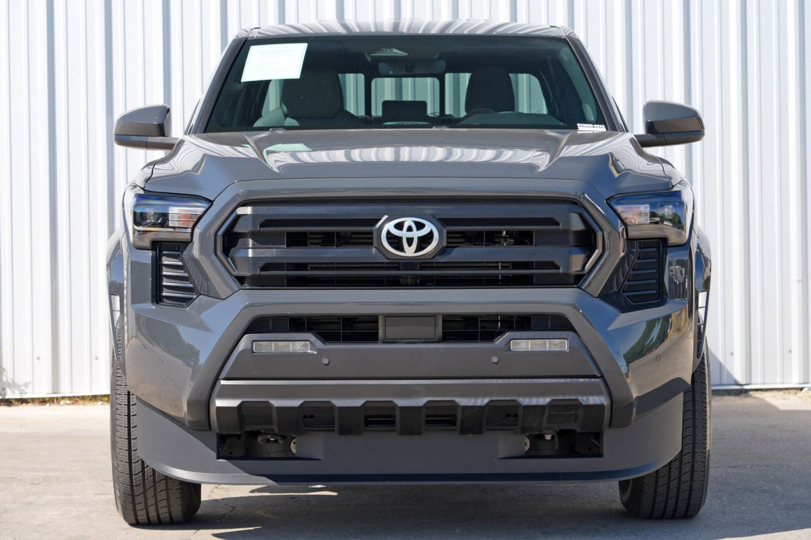 Used 2024 Toyota Tacoma SR5 w/ SR5 Upgrade Package image 7