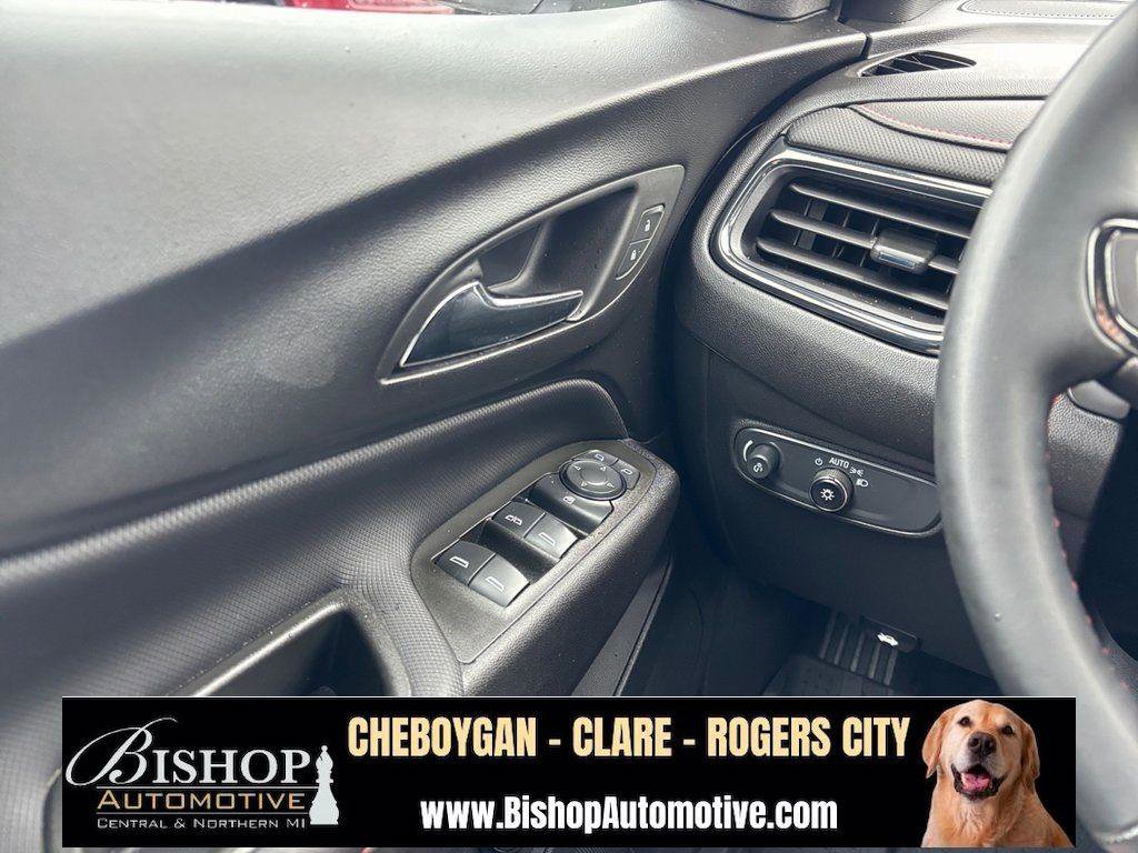 Used 2024 Chevrolet Equinox RS w/ RS Leather Package image 25