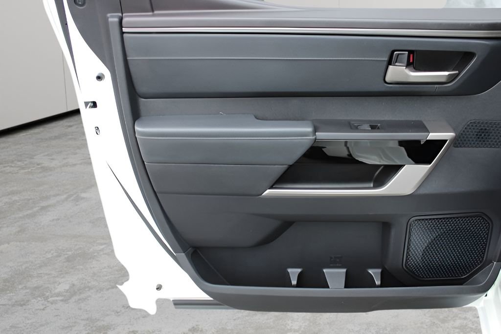 Used 2023 Toyota Tundra Limited AWD/4WD image 20